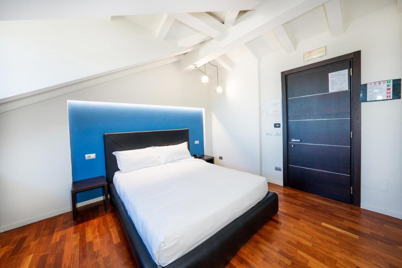Siriohotel Dormelletto Exteriör bild