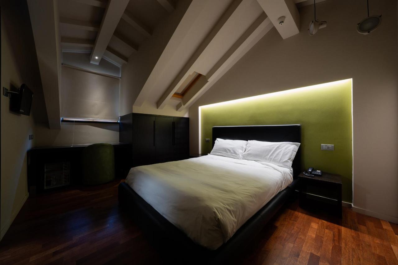 Siriohotel Dormelletto Exteriör bild